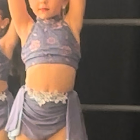 WEISSMAN DANCE COSTUME SIZE SMALL CHILDRENS - Picture 5 of 6